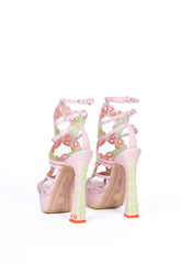 SANDALO CON FARFALLE